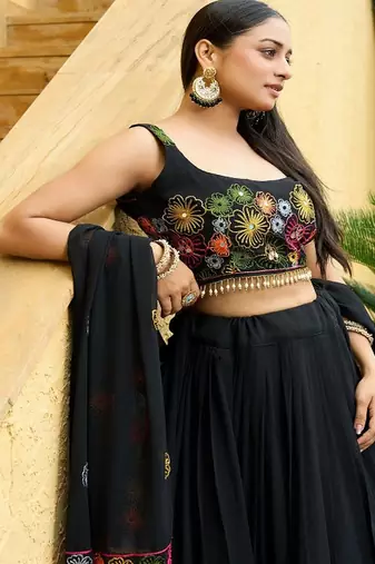 Embroidered Thread Work Semi Stitched Lehenga & Unstitched Blouse With Dupatta