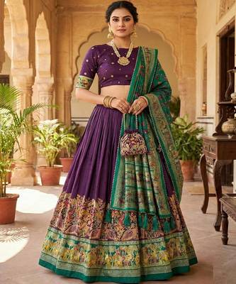 Foil Print Ready to Wear Lehenga & Unstitched Blouse With Dupatta 3