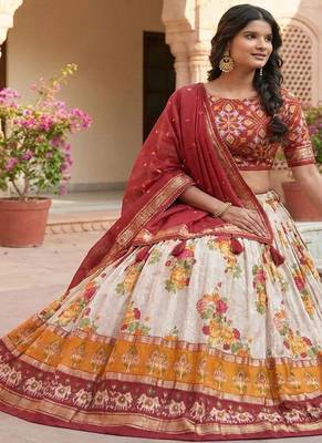Printed Foil Print Ready to Wear Lehenga & Unstitched Blouse With Dupatta 4