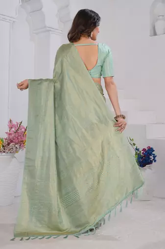 Pista Green Pure Kanjeevaram Silk Rose Floral Woven Zari Design Saree With Blouse