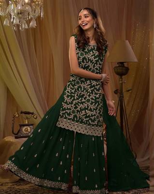 Black georgette suit with embroidered sequin  1