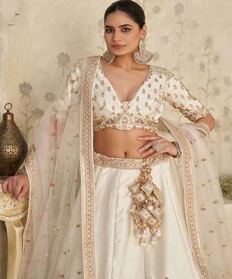 Embroidered Sequinned Semi Stitched Lehenga & Unstitched Blouse With Dupatta 3