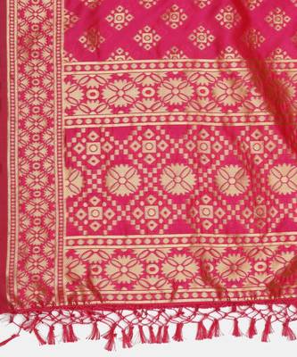 Women White & Pink Semi Stitched Lehenga & Unstitched Blouse With Dupatta 3