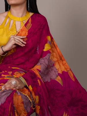 Rust orange weightless marble floral printed with lace border saree 5