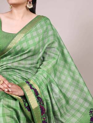 Parrot green viscose chanderi printed & zari weaving work saree 4