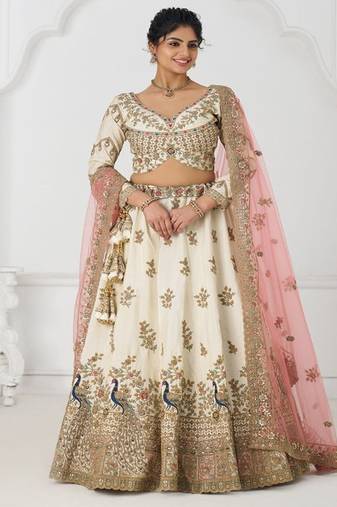 Embroidered Sequinned Semi Stitched Lehenga & Unstitched Blouse With Dupatta