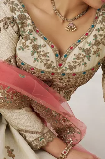 Embroidered Sequinned Semi Stitched Lehenga & Unstitched Blouse With Dupatta