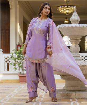 Lavender embroidered japan satin stitched kurti set with dupatta & patiyala pant 3