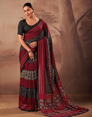 Red beautifully printed poly mal cotton saree 4