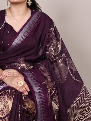 Wine slub silk foral printed with zari border work saree 3