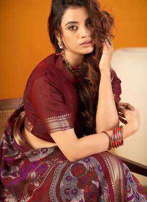Maroon viscose chanderi kalamkari print with zari weaving work saree 4