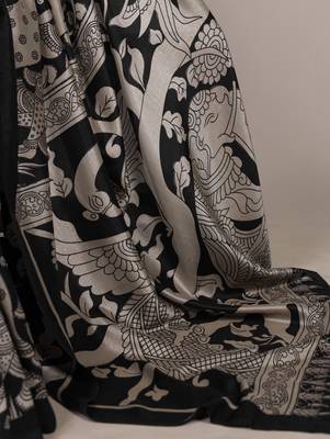 Black luxurious tussar silk kalamkari printed saree 5