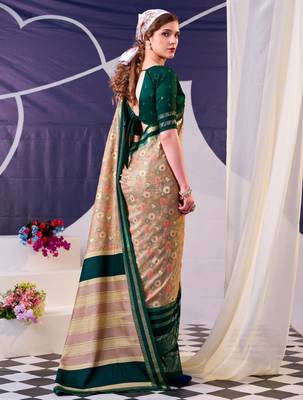 Green beautiful tussar silk floral print with foil work saree 4