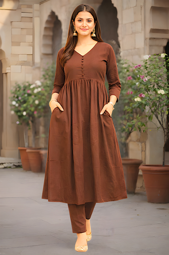 Women's Long Flared V-Neck with Button Details Anarkali shape Empire Waist,Kurta Pant Set