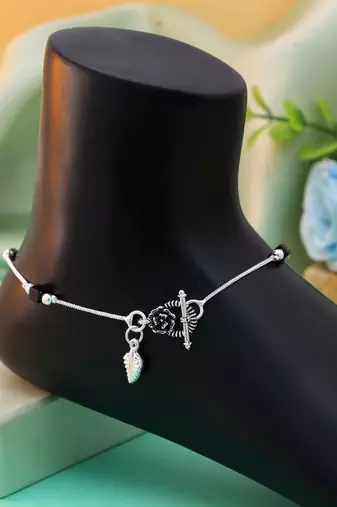 Black color oxidised anklet