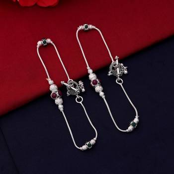 Maroon & green color oxidised anklet 1