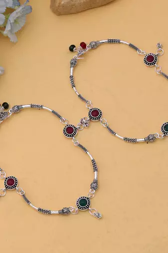Maroon & green color oxidised anklet