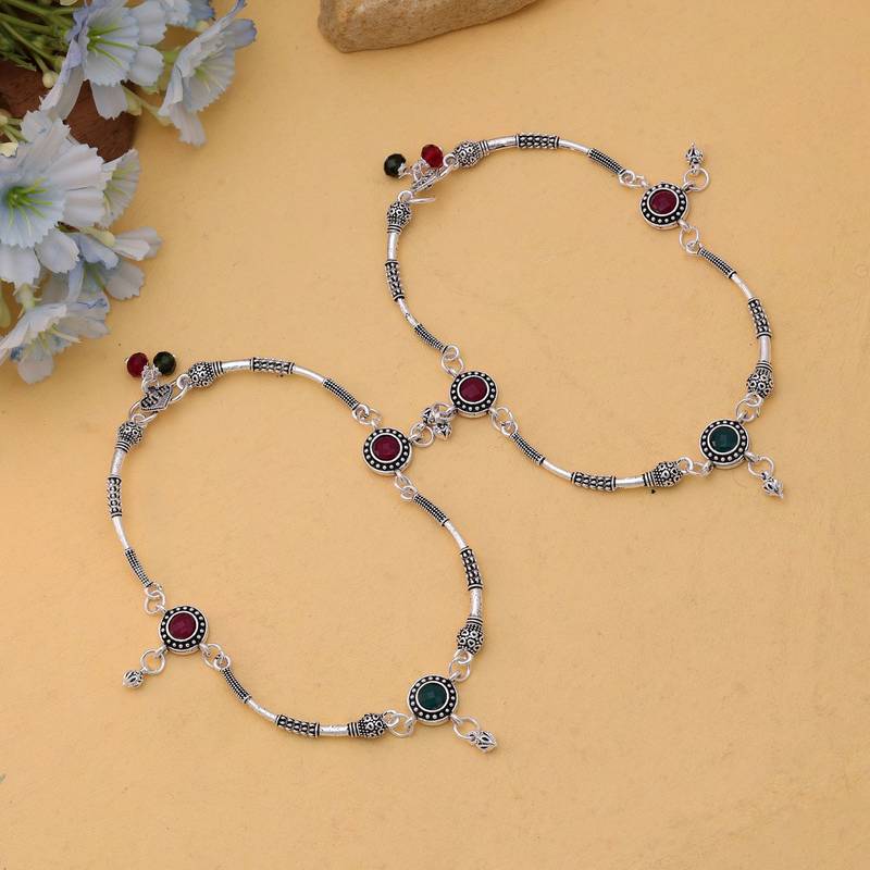 Maroon & green color oxidised anklet