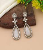 White color kundan earrings