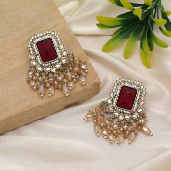 Maroon color kundan earrings 1