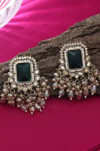 Green color kundan earrings