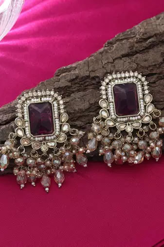 Magenta color kundan earrings