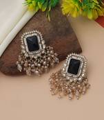 Black color kundan earrings