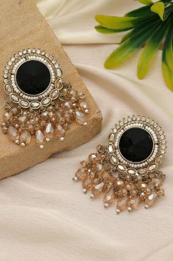 Black color kundan earrings