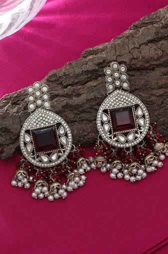 Maroon color kundan earrings