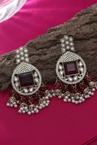 Maroon color kundan earrings