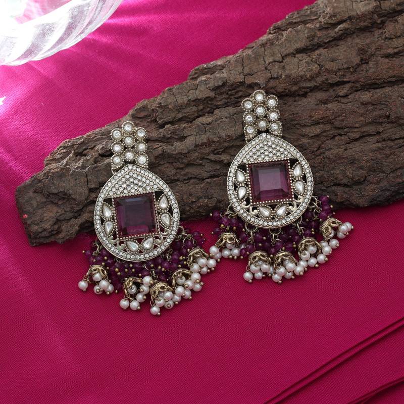 Magenta color kundan earrings