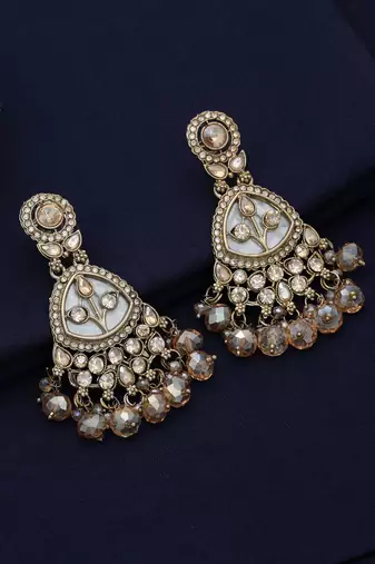 Gold color kundan earrings