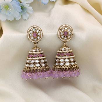 Light purple color kundan earrings 2