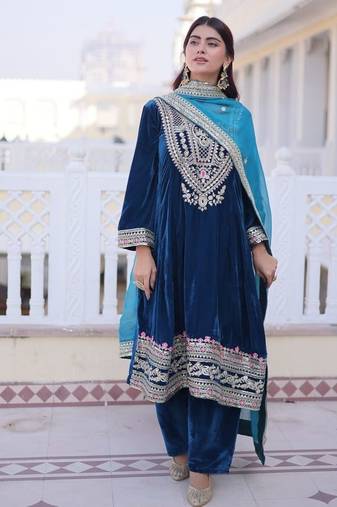 Womens new rama velvet with rich zari coding embroidered work kurta pant duppata set