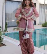 Womens new wedding wear peach color salasa fabrics with mirror & lace work kurta pant set