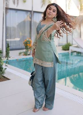 Womens new wedding wear sky color salasa fabrics with mirror & lace work kurta pant set 3