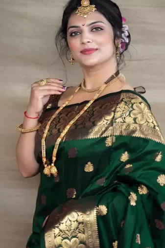 Green silk blend plain saree