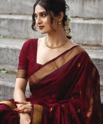 Maroon silk blend woven saree 3
