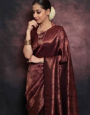 Maroon art silk woven saree 3