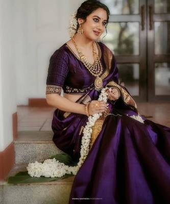 Purple silk blend woven saree 5