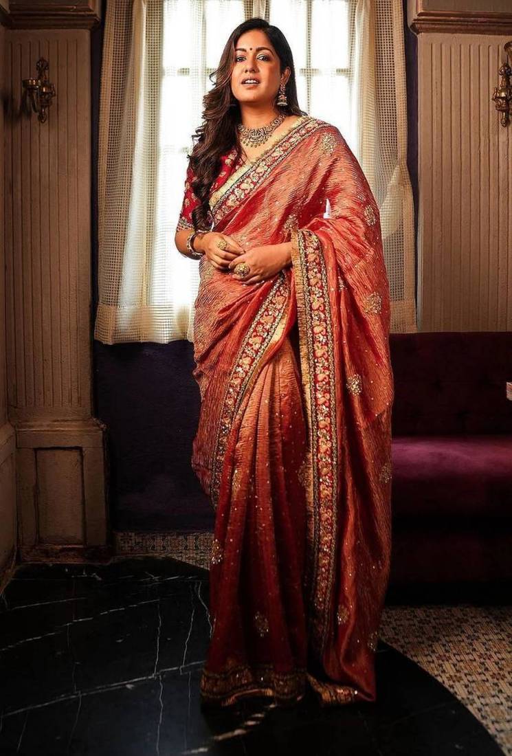 Red silk blend embroidered saree
