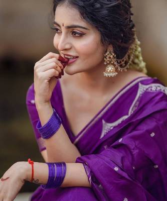 Purple silk blend woven saree 3