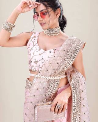 Pink net embroidered saree 5