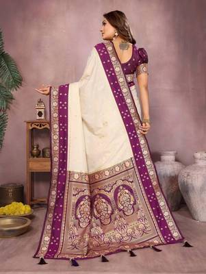 Off white silk blend woven saree 3