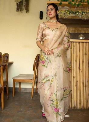 Beige silk blend embroidered saree 4
