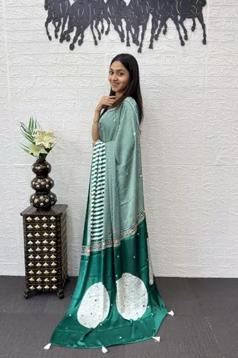 Green Color eal Mirror Hand Work with Mal Cotton Saree