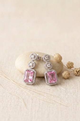 Classic pastelpink ad earrings