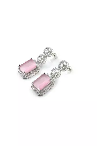 Classic pastelpink ad earrings