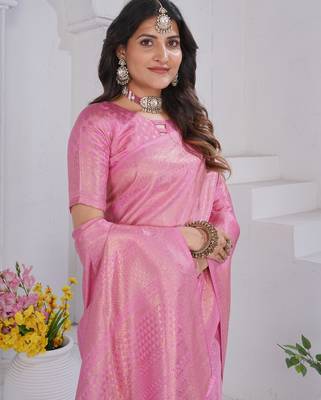 Light Pink Pure Kanjeevaram Silk Rose Floral Woven Zari Design Saree With Blouse 2