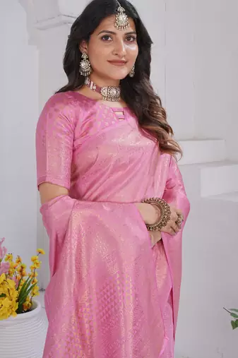 Light Pink Pure Kanjeevaram Silk Rose Floral Woven Zari Design Saree With Blouse